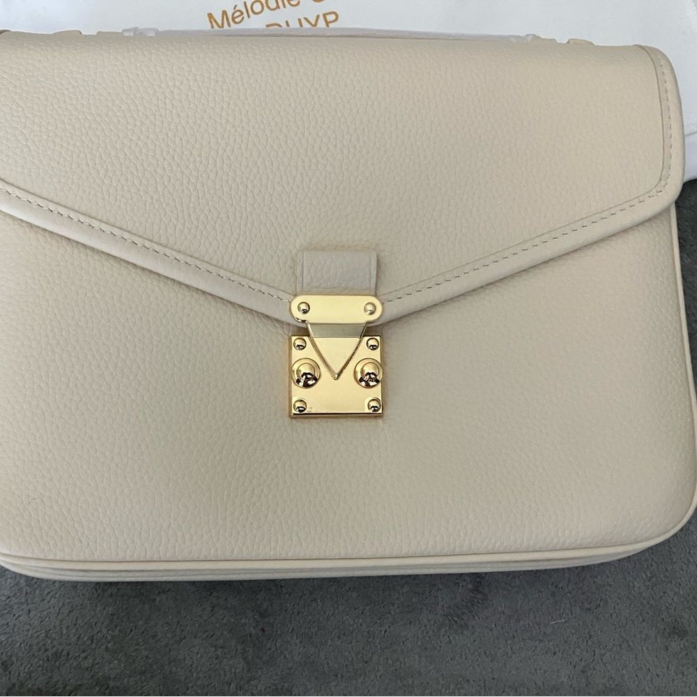 NWT DUYP Paris 15 Satchel Bag in Buttercream - Picture 4 of 9